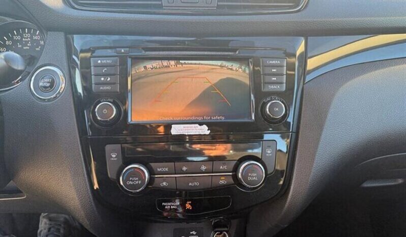 
								2019 Nissan Qashqai SV AWD full									