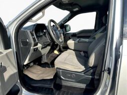
										2017 Ford F-150 XLT 4X4 full									
