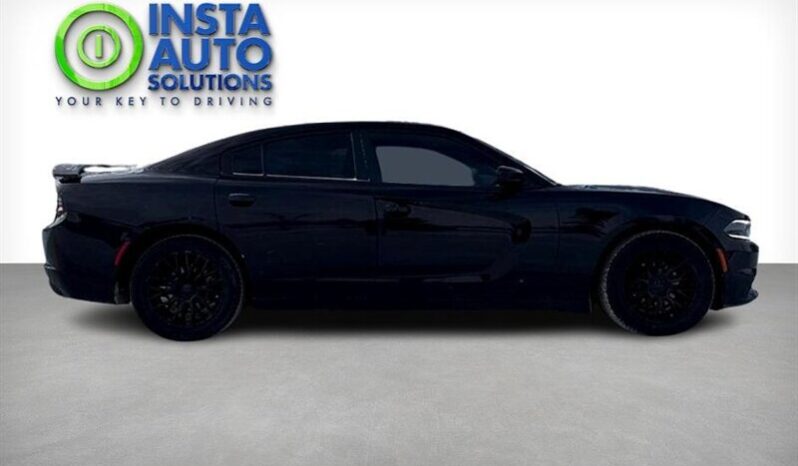 
								2017 Dodge Charger SXT full									