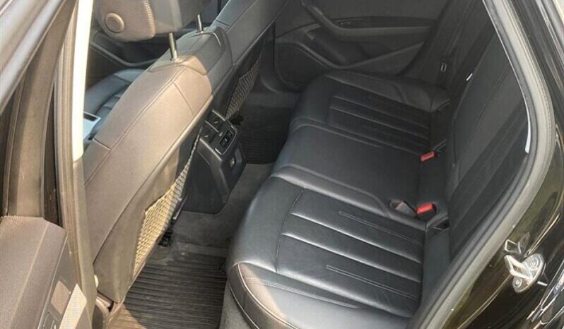 
								2017 Audi A4 2.0T quattro Progres full									