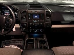 
										2018 Ford F-150 XLT 4×4 full									