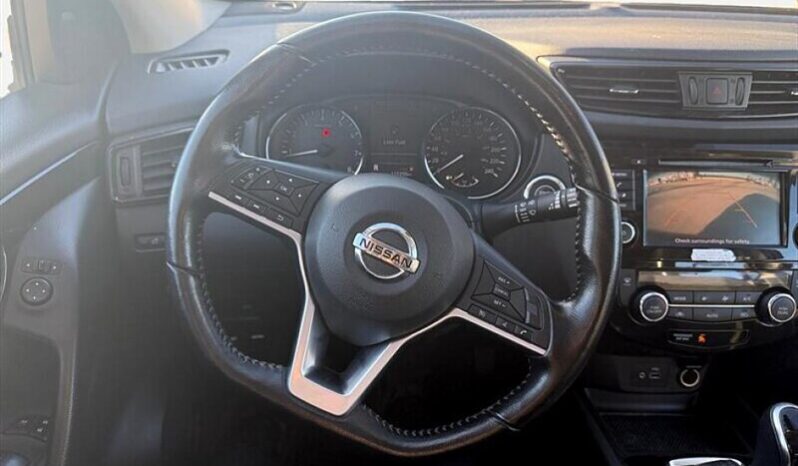 
								2019 Nissan Qashqai SV AWD full									