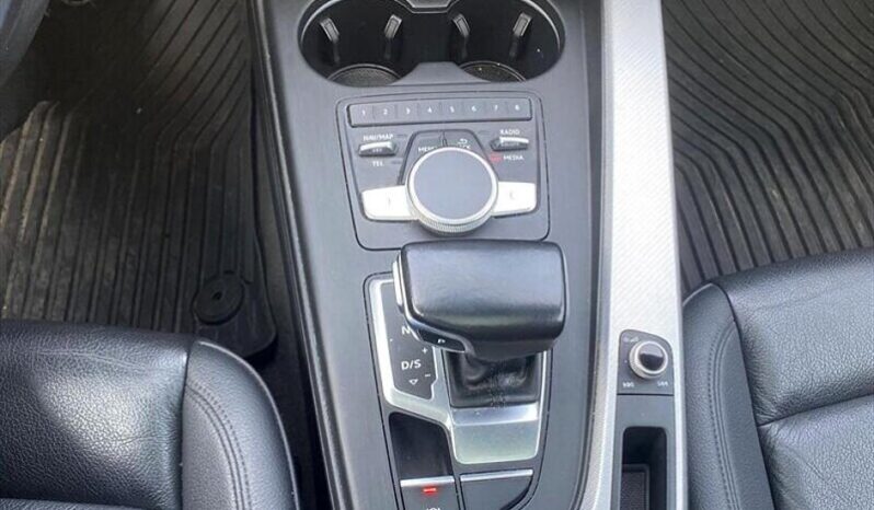 
								2017 Audi A4 2.0T quattro Progres full									