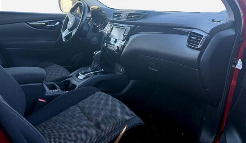 
								2019 Nissan Qashqai SV AWD full									