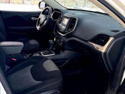 
										2016 Jeep Cherokee Sport 4X4 full									