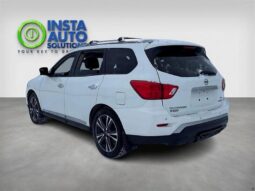 
										2017 Nissan Pathfinder Platinum 4X4 full									