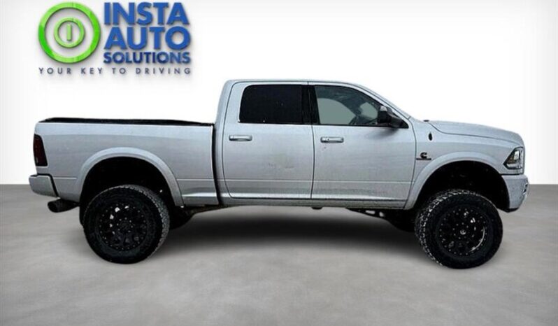 
								2017 RAM 3500 Laramie Lifted 4X4 full									