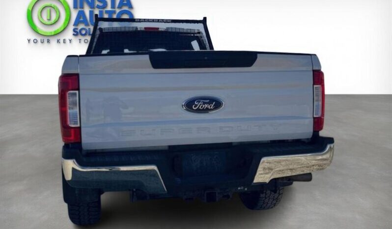 
								2019 Ford F-250 Super Duty XLT 6.7L Powerstroke 4×4 full									