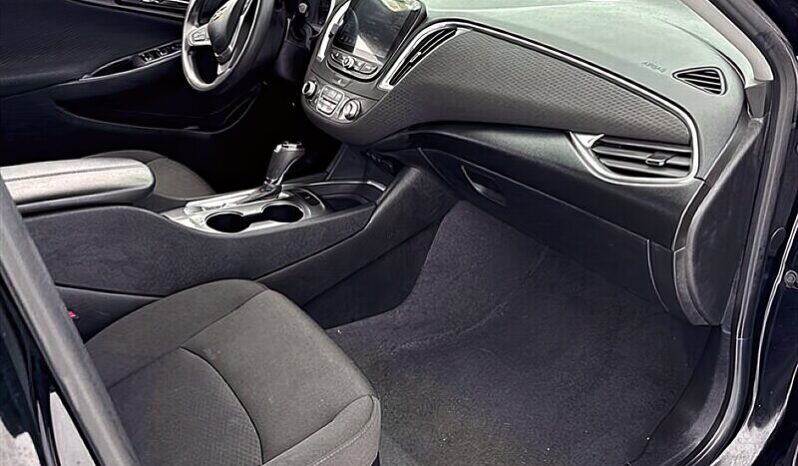 
								2019 Chevrolet Malibu LT full									