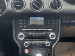 
										2016 Ford Mustang V6 Covertible full									