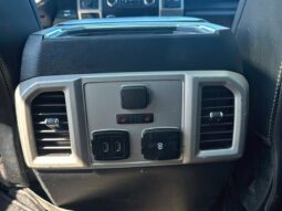 
										2019 Ford F-150 Lariat 4X4 full									
