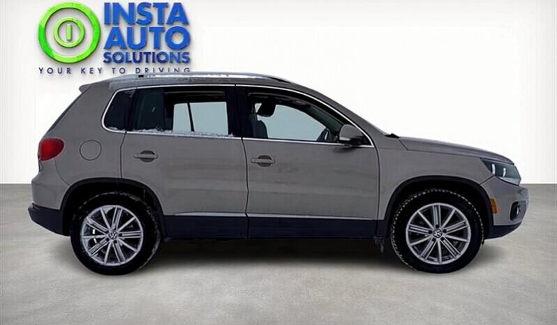 
								2015 Volkswagen Tiguan Trendline 4Motion full									