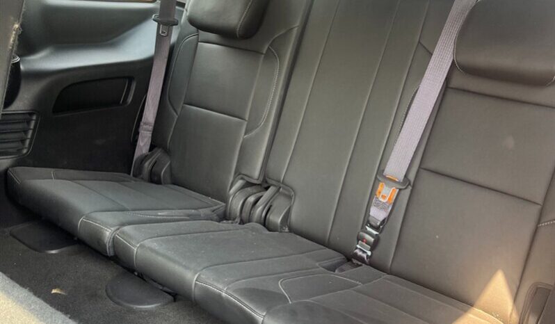 
								2017 Chevrolet Tahoe LT2 4×4 8 passenger full									
