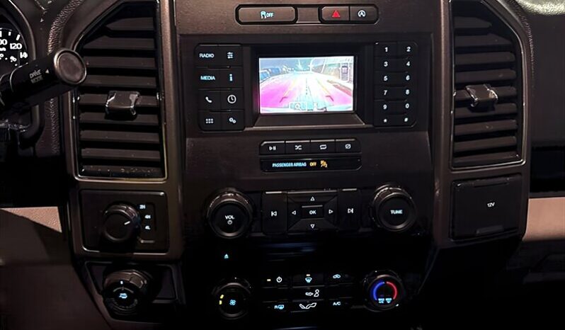 
								2018 Ford F-150 XLT 4×4 full									