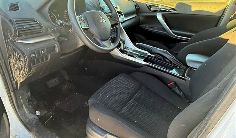
								2022 Mitsubishi Eclipse Cross ES AWD full									