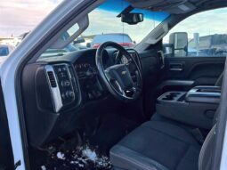 
										2019 Chevrolet Silverado 2500 LT 4X4 full									