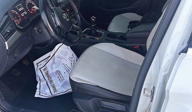 
								2019 Volkswagen Jetta Highline full									