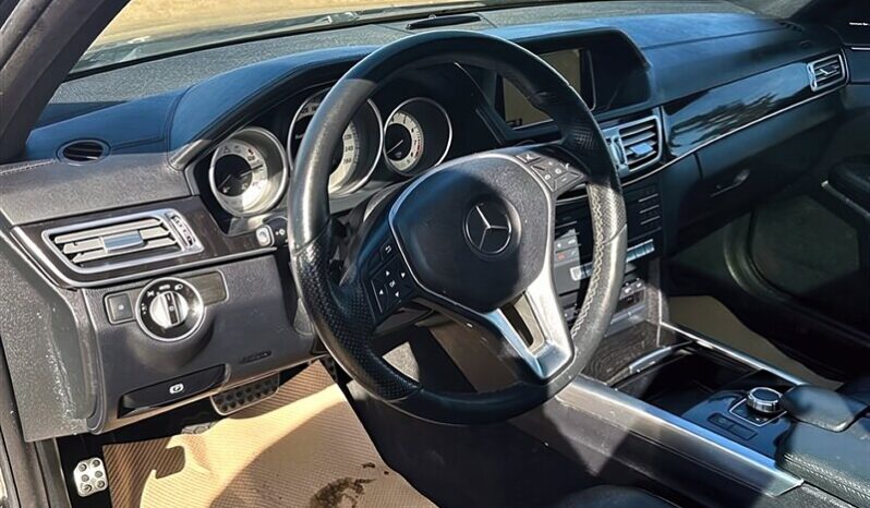 
								2016 Mercedes-Benz E-Class E 400 4MATIC AWD full									