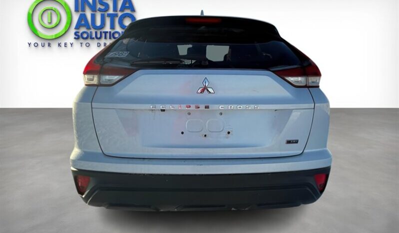 
								2022 Mitsubishi Eclipse Cross ES AWD full									