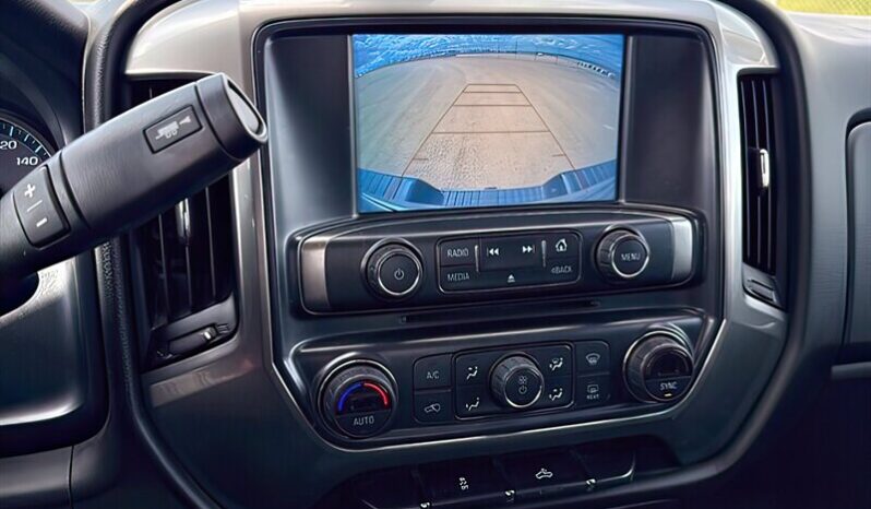 
								2018 Chevrolet Silverado 1500 LT Crew Cab 4×4 full									