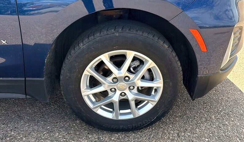 
								2022 Chevrolet Equinox LT AWD full									