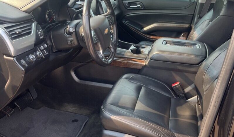 
								2017 Chevrolet Tahoe LT2 4×4 8 passenger full									