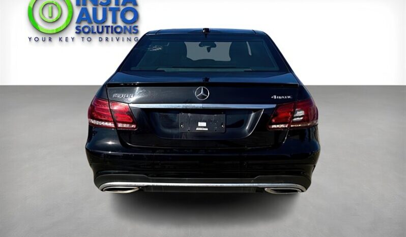 
								2016 Mercedes-Benz E-Class E 400 4MATIC AWD full									