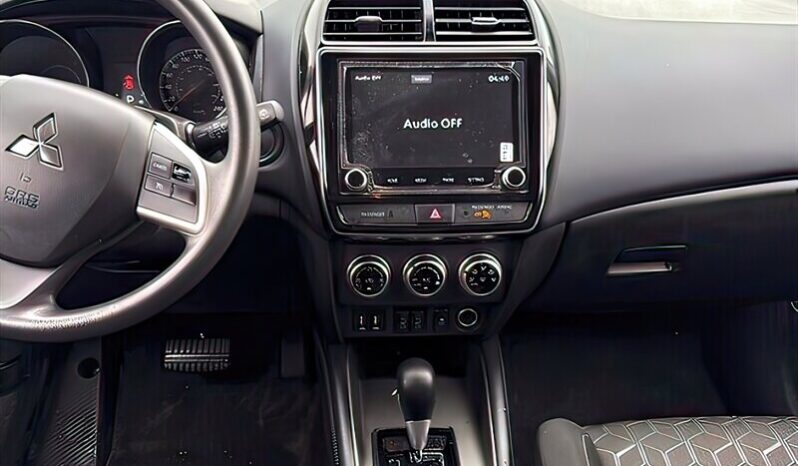 
								2024 Mitsubishi RVR ES full									