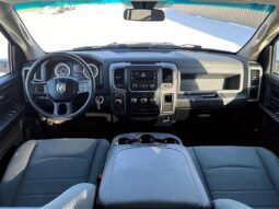
										2017 RAM 1500 ST 4X4 full									