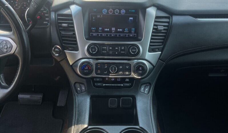 
								2017 Chevrolet Tahoe LT2 4×4 8 passenger full									