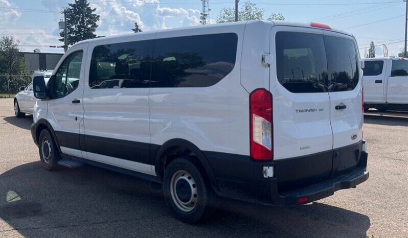 
								2019 Ford Transit T-150 Low Roof Passenger Van 8 Seater full									
