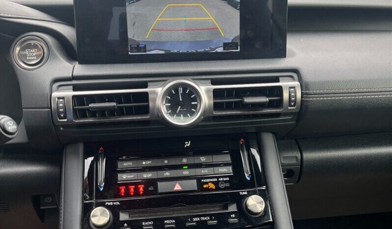 
								2021 Lexus IS 300 F-SPORT AWD full									