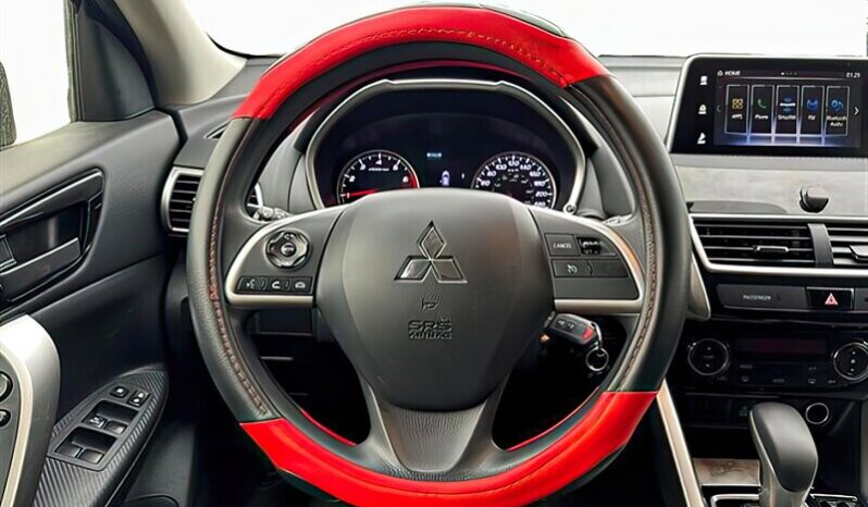 
								2020 Mitsubishi Eclipse Cross ES AWD full									