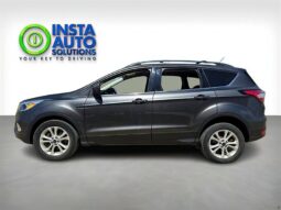 
										2018 Ford Escape SE AWD full									