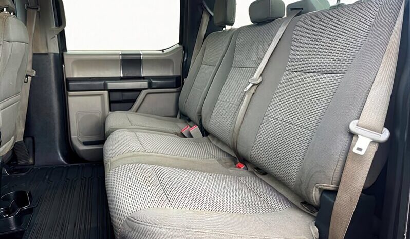 
								2018 Ford F-150 XLT 4×4 full									