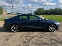
										2020 Volvo S60 T6 Momentum AWD full									
