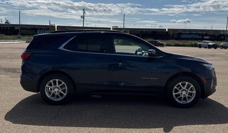 
								2022 Chevrolet Equinox LT AWD full									