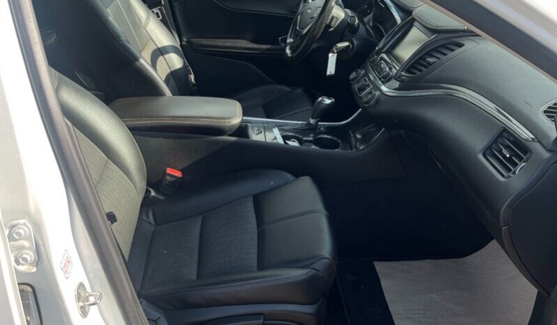 
								2017 Chevrolet Impala LT full									