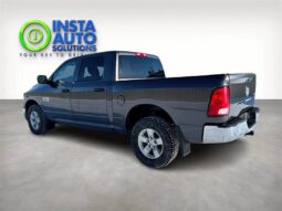 
										2017 RAM 1500 ST 4X4 full									