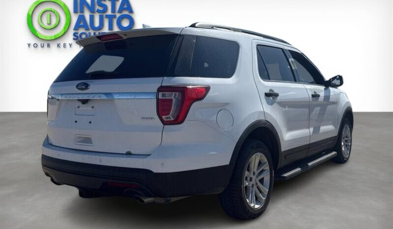 
								2017 Ford Explorer AWD 7 Passenger full									