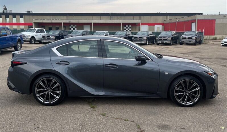 
								2021 Lexus IS 300 F-SPORT AWD full									