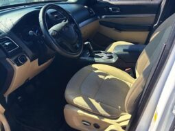 
										2017 Ford Explorer AWD 7 Passenger full									