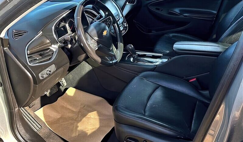 
								2017 Chevrolet Malibu LT full									