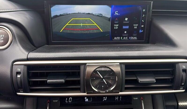 
								2018 Lexus IS 300 F-Sport AWD full									