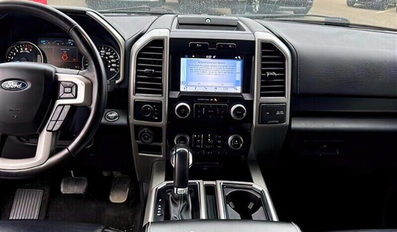 
								2019 Ford F-150 Lariat 4X4 full									