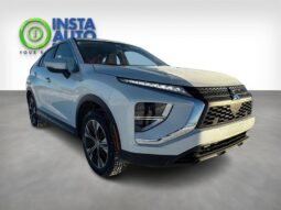 
										2022 Mitsubishi Eclipse Cross ES AWD full									
