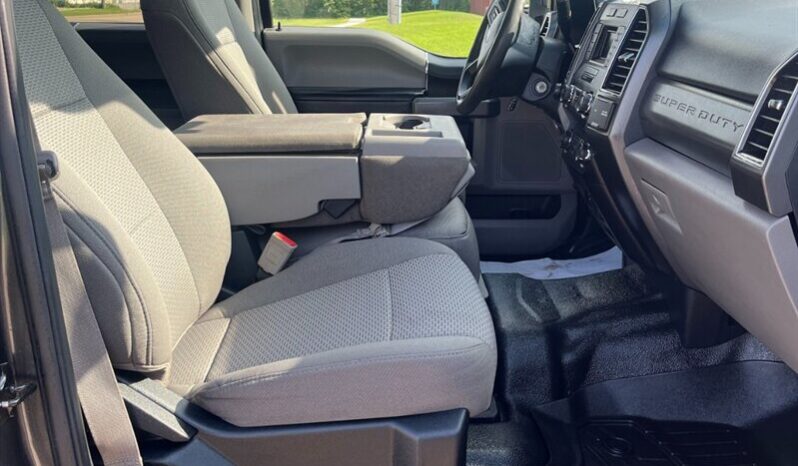
								2019 Ford F-350 XLT Diesel 4×4 full									