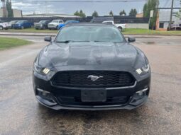 
										2016 Ford Mustang V6 Covertible full									