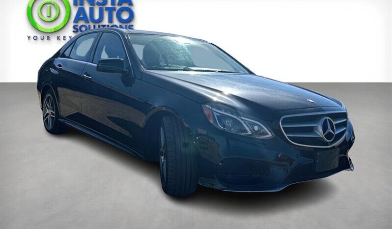 
								2016 Mercedes-Benz E-Class E 400 4MATIC AWD full									