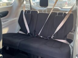 
										2017 Chrysler Pacifica LX 7 Seater full									